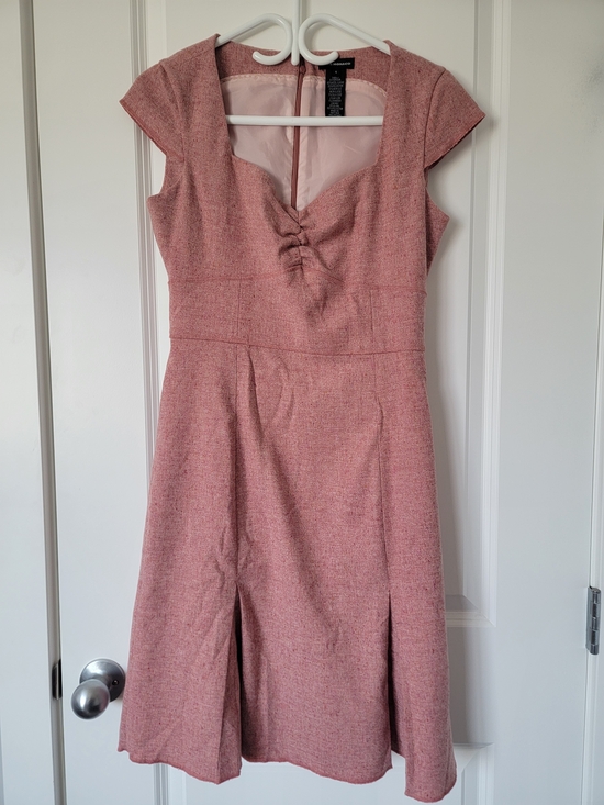 Club Monaco Dresses & Skirts - Club Monaco Dusty Rose Cap-Sleeve Midi Dress